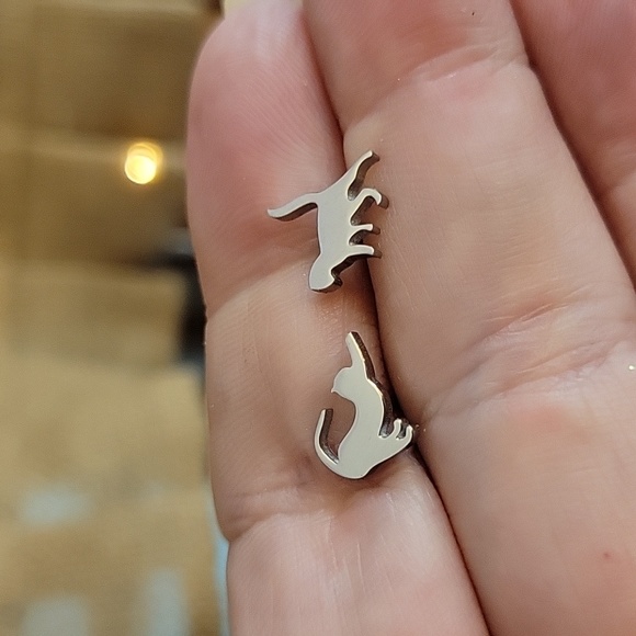 Playful Cat Silhouette Stud Earrings, choice of color - Picture 7 of 8